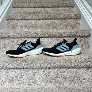 Adidas Ultraboost 21 - EUC - Size 11
